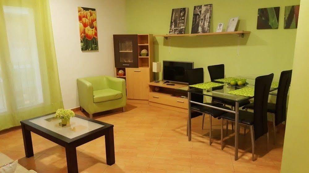 Apartamentos Alcaniz, Blanca المظهر الخارجي الصورة